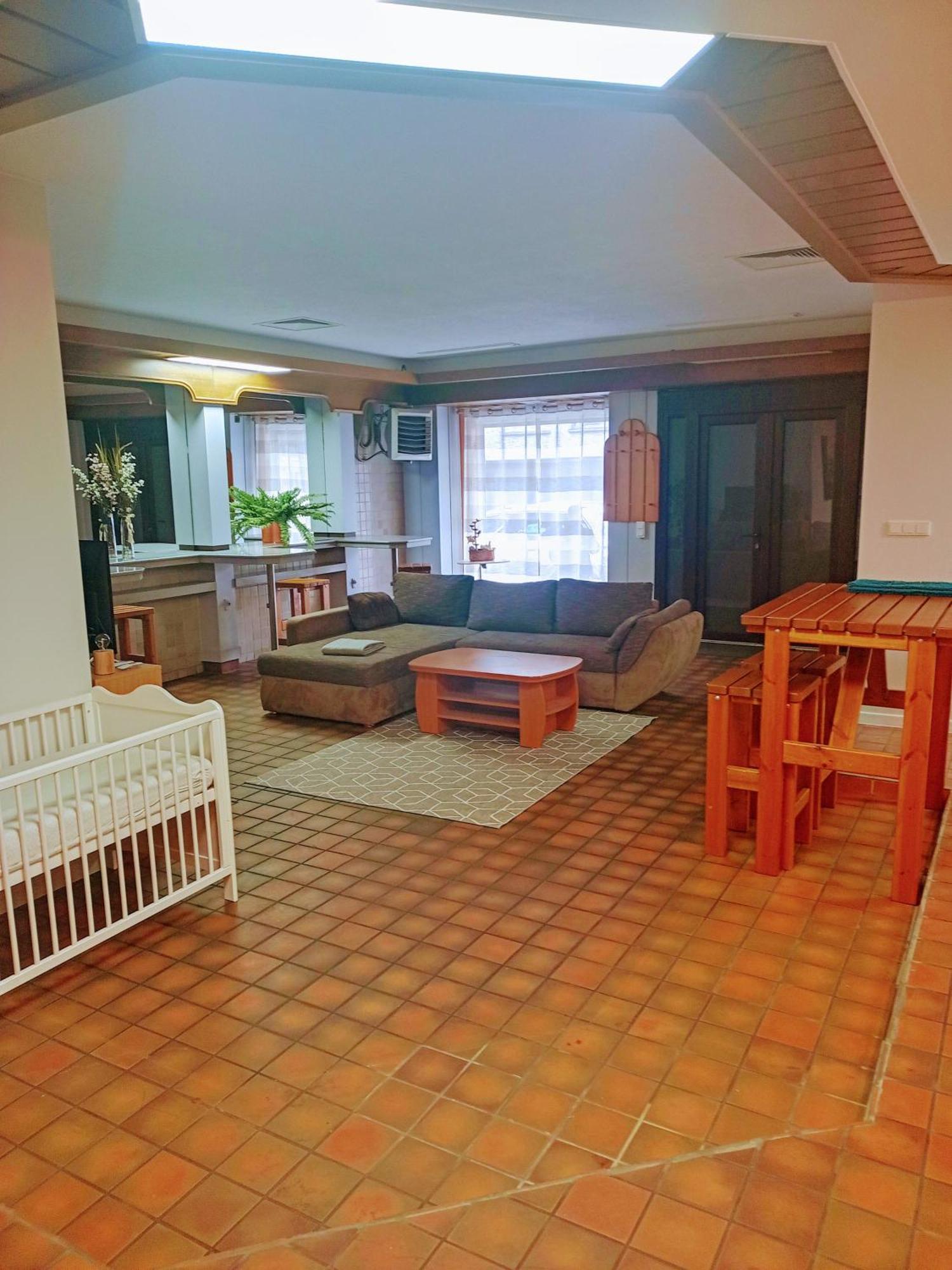 Apartamento St Maximin Erdgeschoss Lounge Tréveris Exterior foto